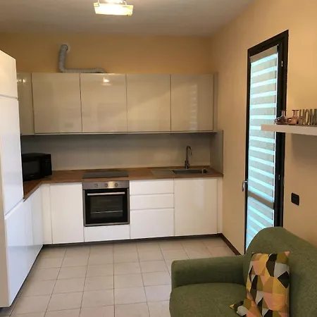 Gabriele With Private Garage *