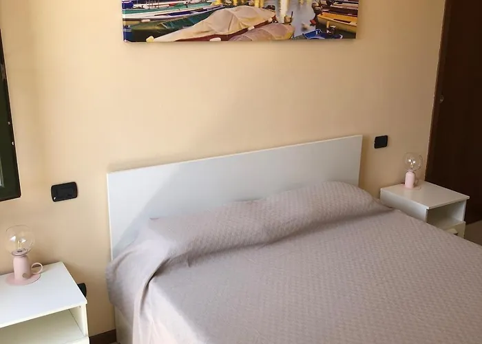 Gabriele With Private Garage アパート ブレシア